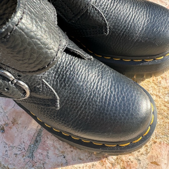 Dr Martens Devon Booties - Picture 7 of 8